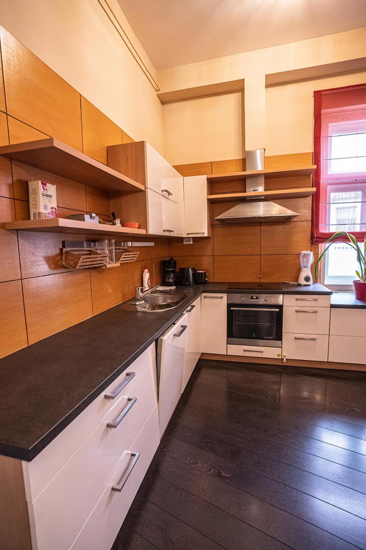 Kelemen Apartment 塞格德 外观 照片